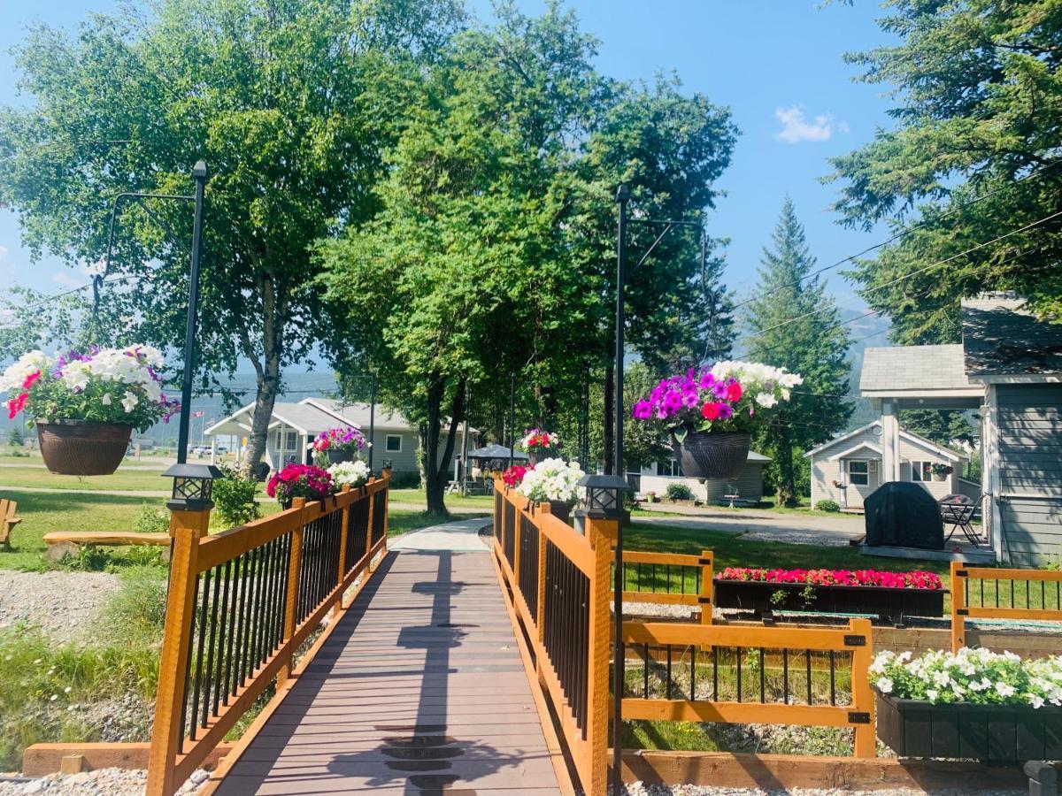 Brookside Motel Golden Extérieur photo